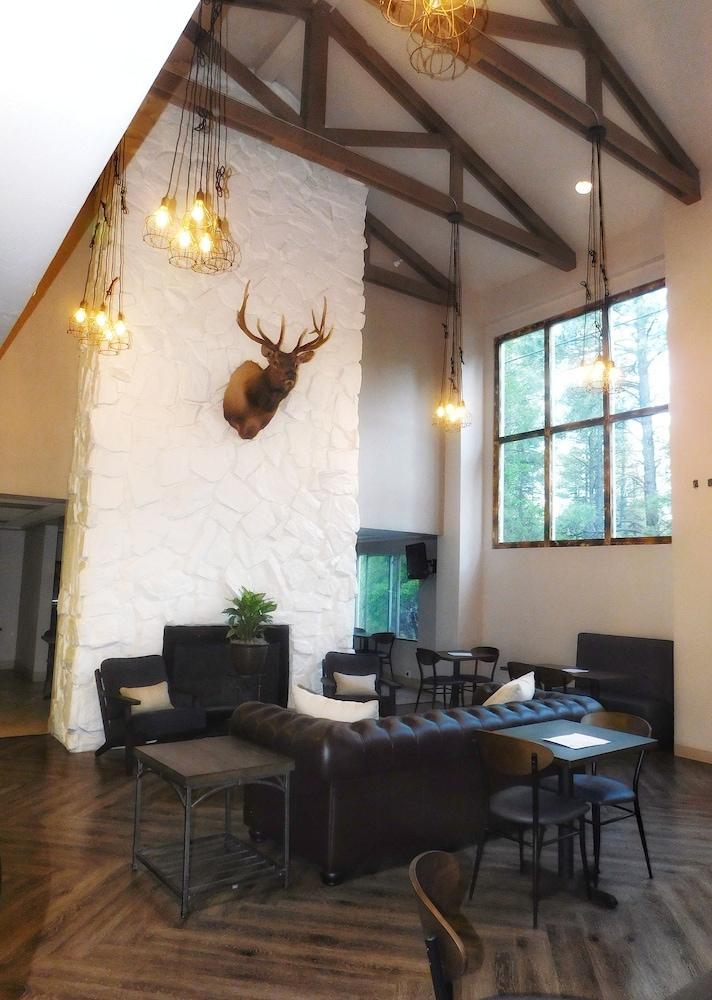 Greentree Inn & Suites Pinetop Экстерьер фото