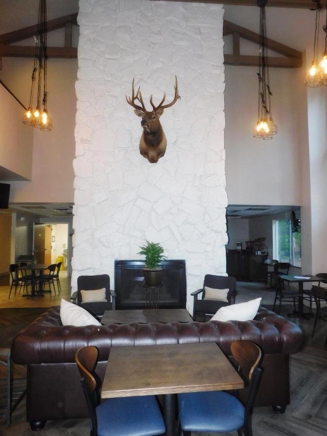 Greentree Inn & Suites Pinetop Экстерьер фото